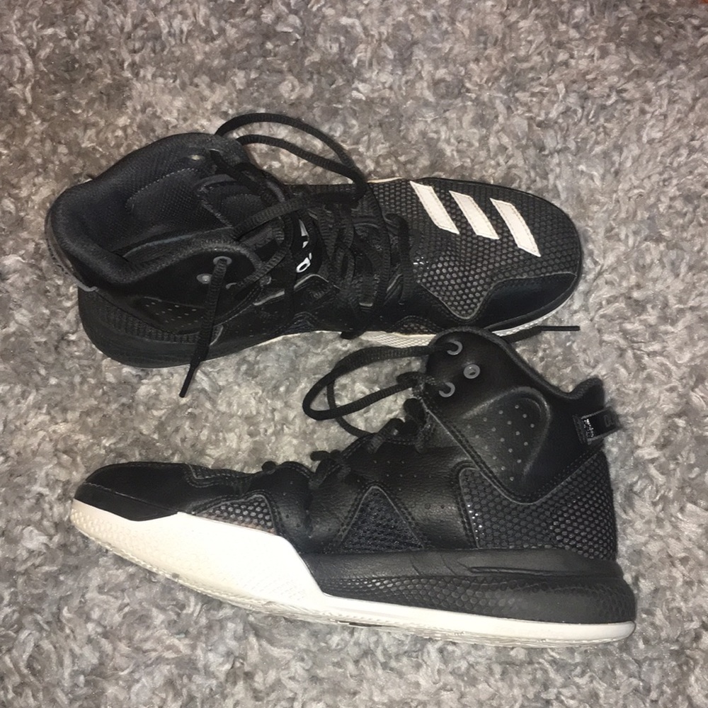 Addidas high top basketball shoes